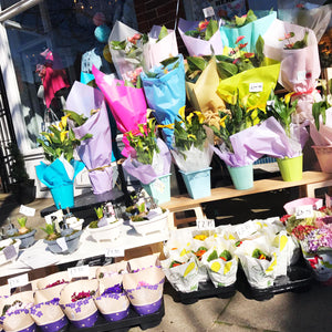 Inspired Flowers shopfront full with fresh seasonal dutch flowers
